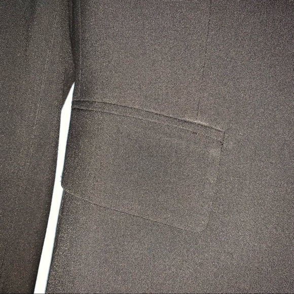 Tahari Arthur S. Levine size 4P chocolate brown blazer - Picture 9 of 12
